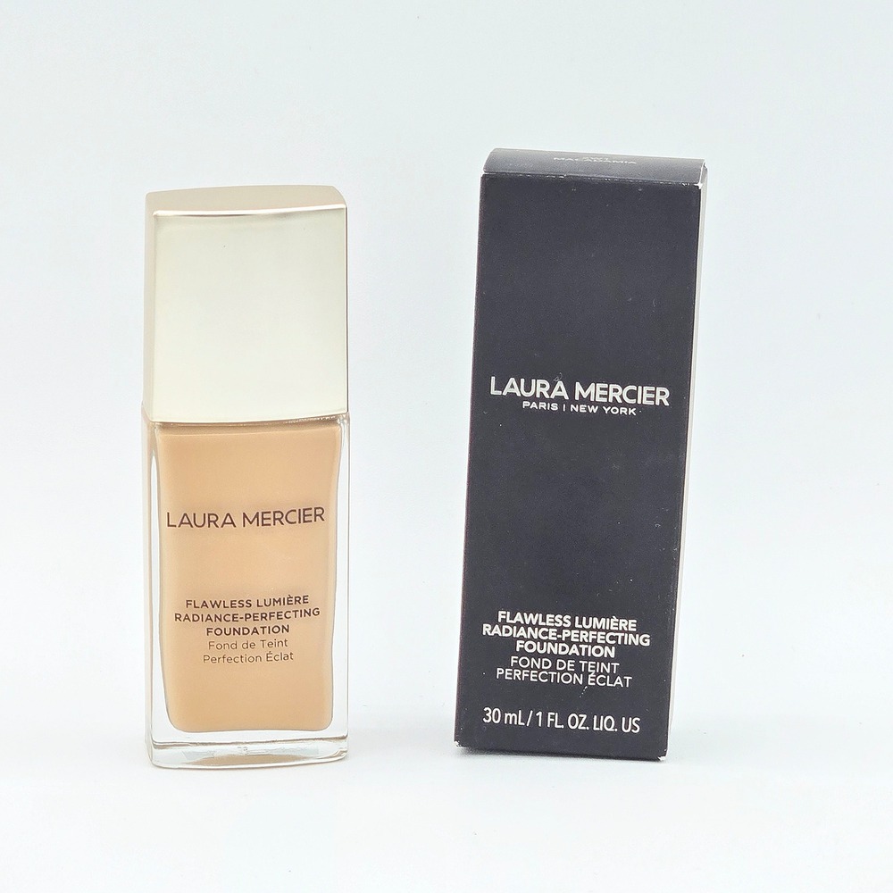 Laura Mercier Flawless Lumiere Radiance-Perfecting Foundation 2W1 Macadamia 1oz